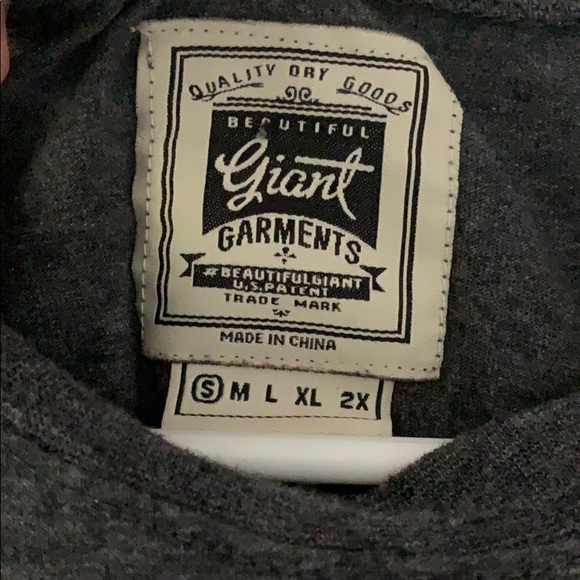 Grey pocket tee - Picture 3 of 4